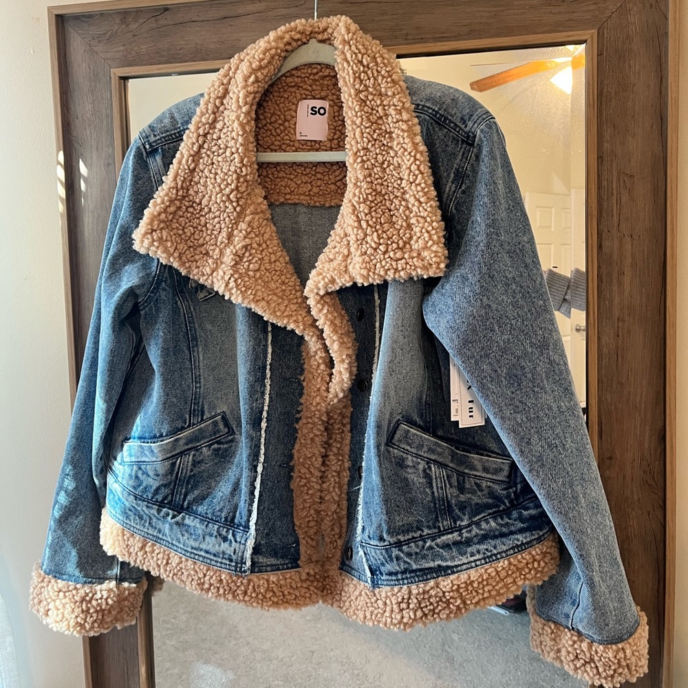Denim Jacket with Faux Fur Lining